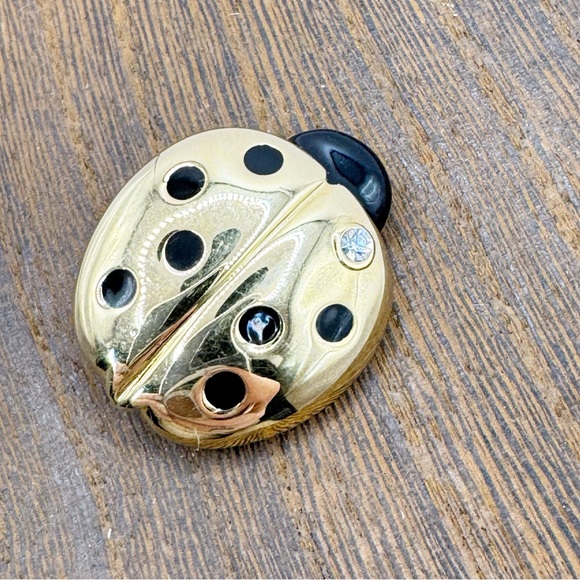 Ladybug brooch pin gold and black enamel with rhinestone accent  bug jewelry - Picture 5 of 6